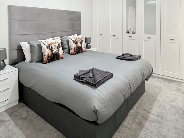 2 makuuhuonetta, ilmainen Wi-Fi, vuodevaatteet