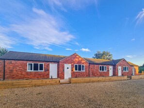 Exterior - 1 bedroom accommodation in Walcott (Walcott)