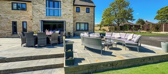 The Old School House