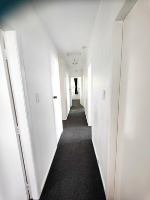 Interior - Accommodation with a nice view (Wellington)