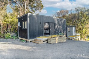 Exterior detail - Evening Cove (Stewart Island / Rakiura)