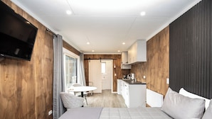 Deluxe Apartment, Garden View | 1 bedroom, WiFi (free) - Evening Cove (Stewart Island / Rakiura)