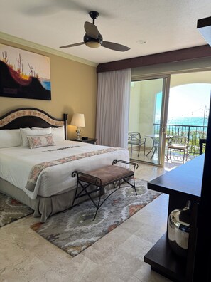 4 chambres, fer et planche à repasser, Wi-Fi, draps fournis