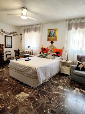 1 bedroom, desk, iron/ironing board, free WiFi - Campo cerca de Madrid – Kids & pets welcome (Sotolargo)