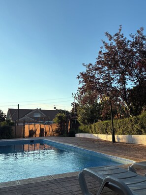 Unclassified image, 5 of 77, button - Rural Apartment with a Pool Near Madrid | Children and Pets Welcome (Sotolargo)