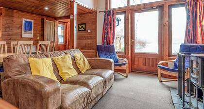 Macallan Lodge - UK49119