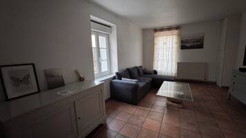 Smart TV, DVD player