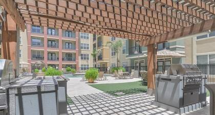 Stunning 2 bed, 2 bath in TX Medical Center