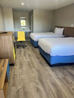 经典客房 | 客房内保险箱、免费 WiFi