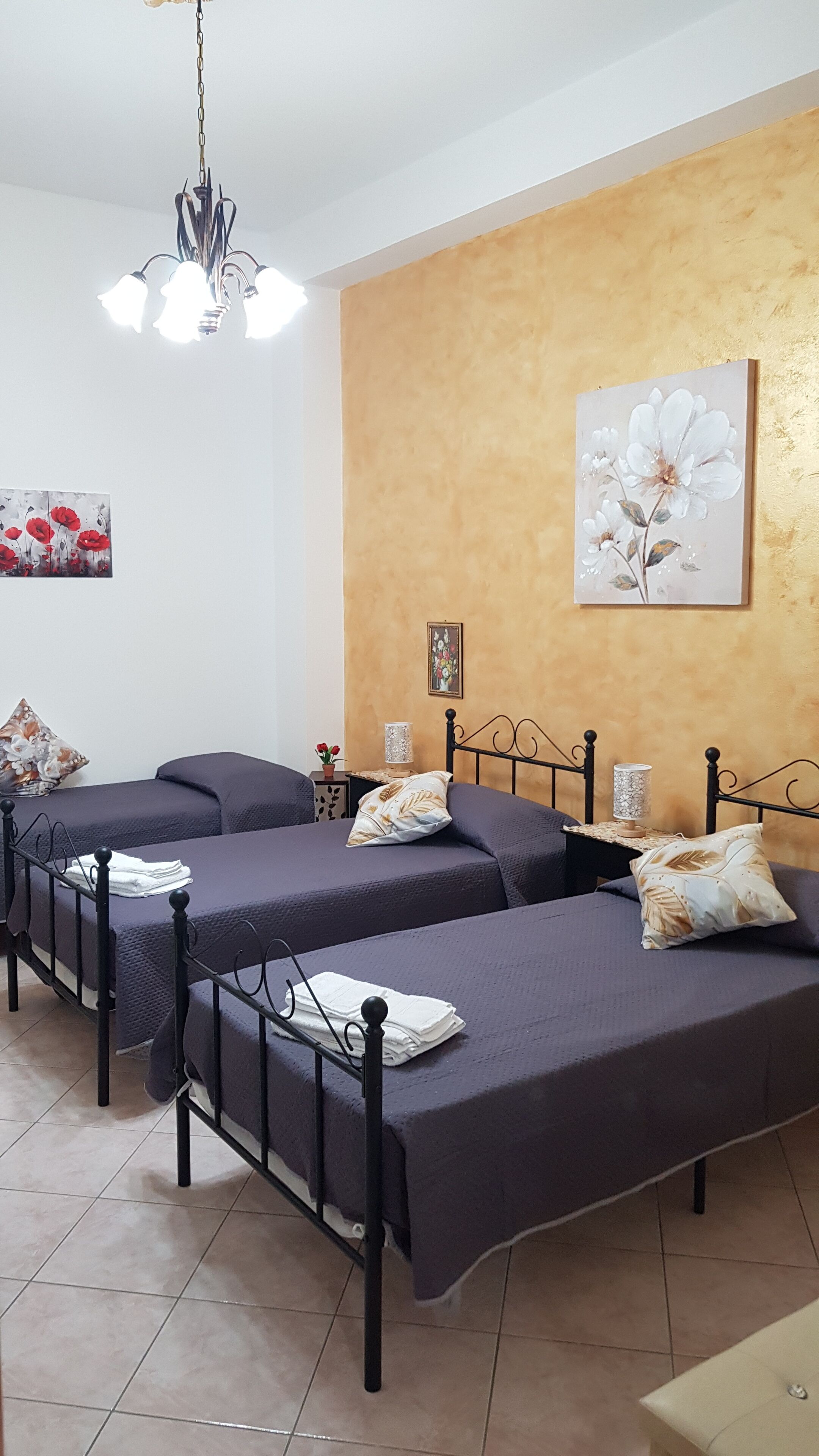 2 chambres, bureau, fer et planche à repasser, Wi-Fi gratuit