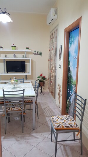 تناول الطعام