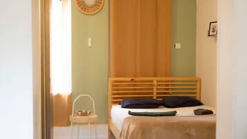 1 bedroom, WiFi, bed sheets