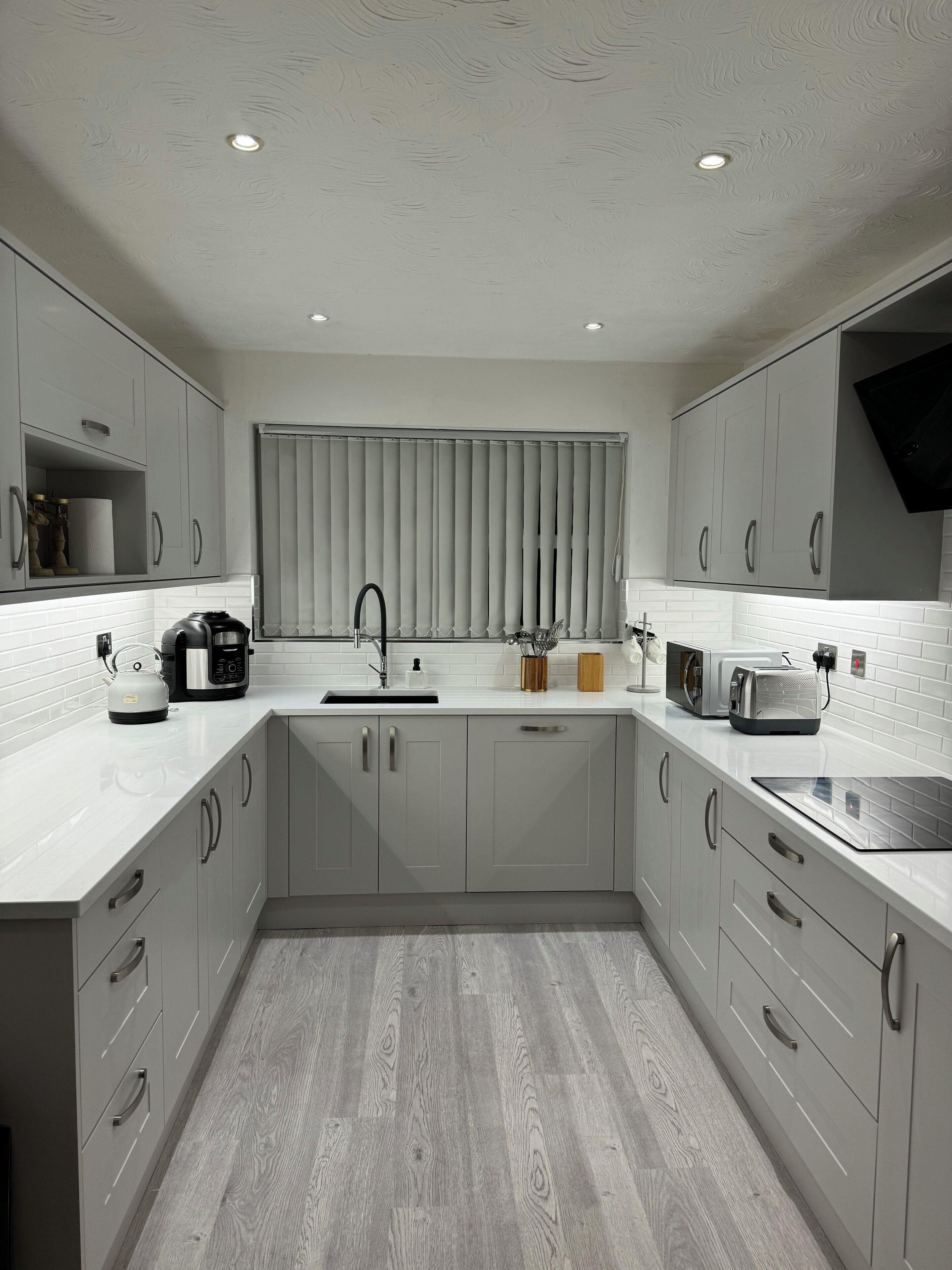 微波炉、炉灶、洗碗机