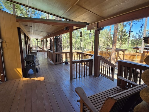 Dreaming Tree 1 a fabulous Ruidoso cabin perfect for a couple’s get-a-way