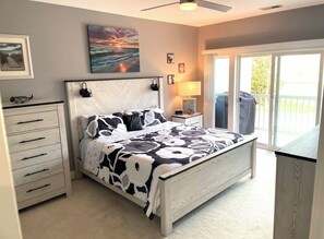 2 bedrooms, desk, free WiFi, bed sheets - NEWLY RENOVATED 2BR Golfer's Paradise Condo at World Tour (Myrtle Beach)