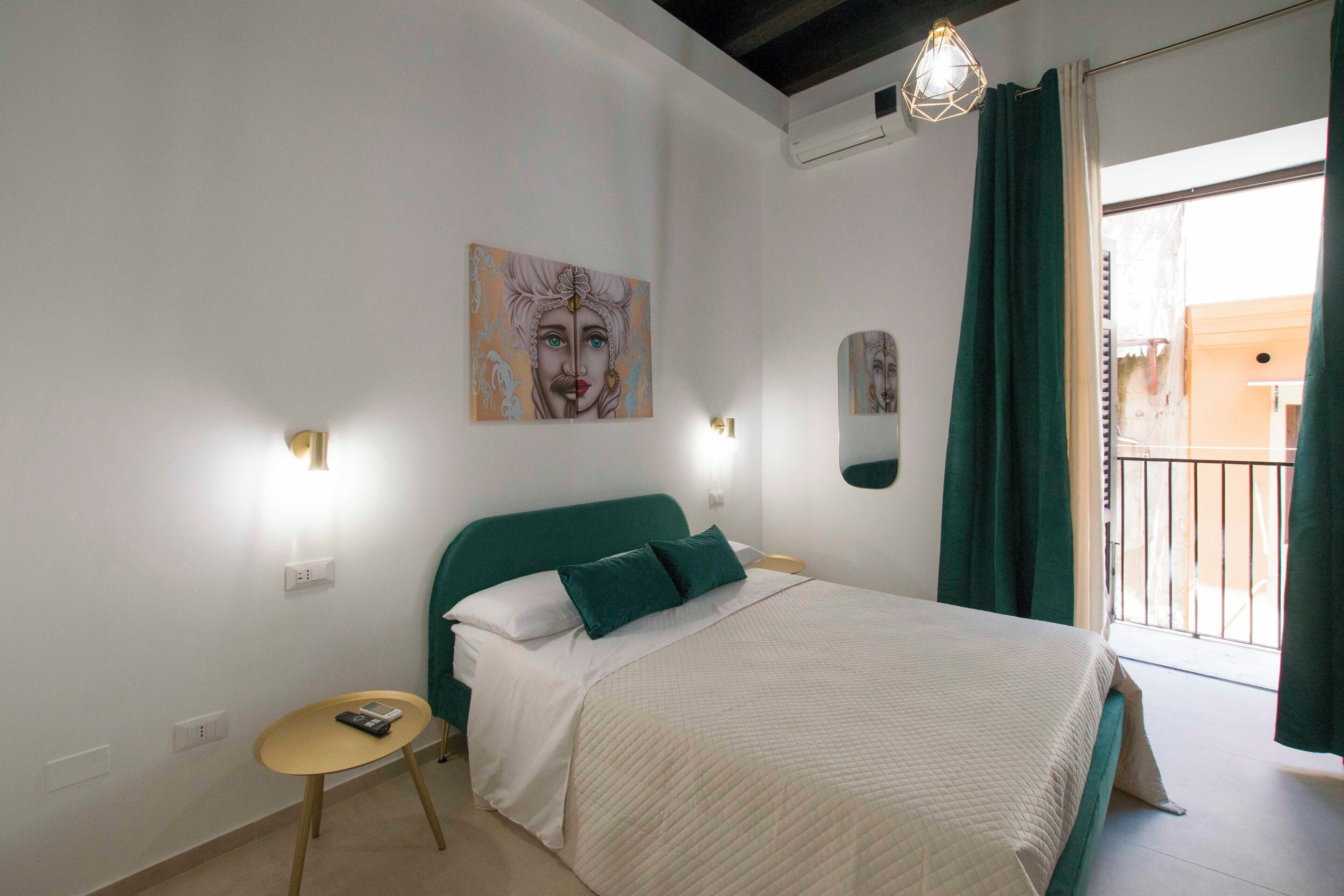 Camera Classic, balcone, vista città | Wi-Fi gratuito