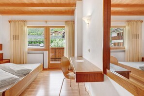 2 عدّة غرف نوم وواي فاي مجانًا وملاءات أسرّة