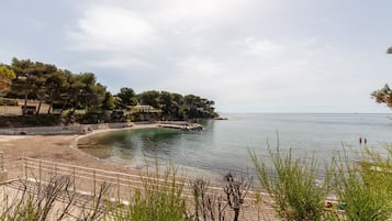 Playa en los alrededores