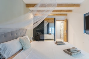 4 Schlafzimmer, Bügeleisen/Bügelbrett, kostenloses WLAN, Bettwäsche