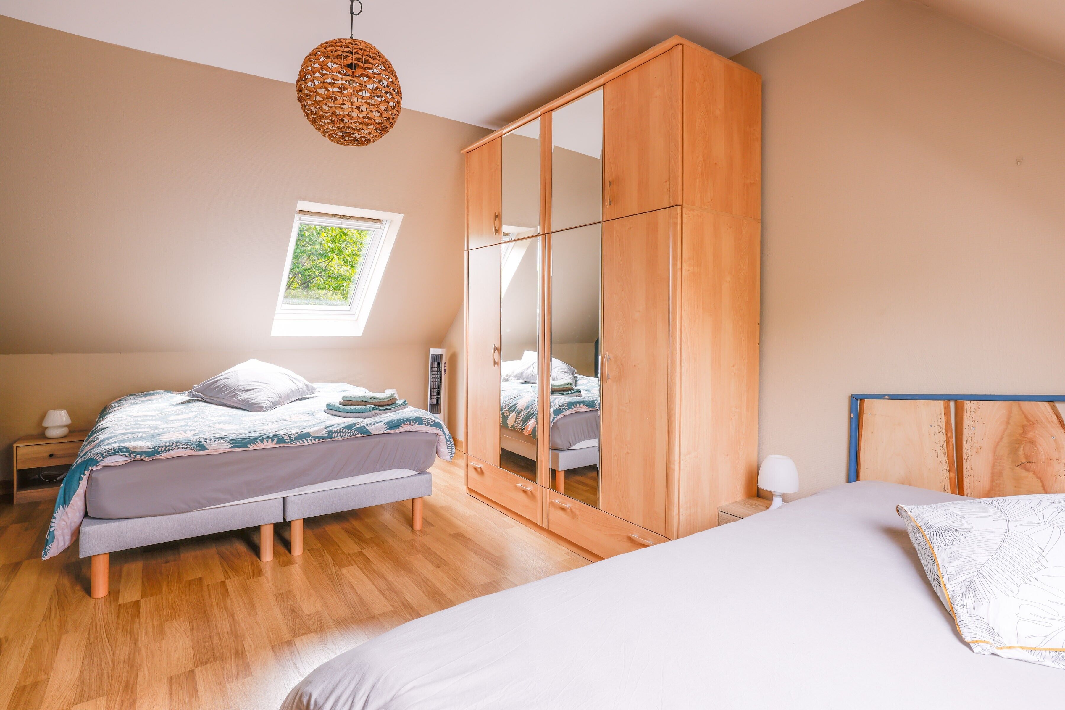 3 soverom, strykejern/-brett, wi-fi (inkludert) og sengetøy