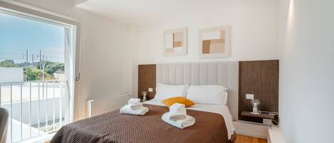 2 Schlafzimmer, Bügeleisen/Bügelbrett, kostenloses WLAN, Bettwäsche