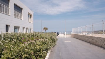 Enceinte de lâhĂ©bergement