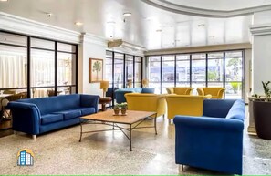 Uklassifisert bilde, 3 av 13, knapp