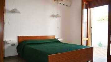 2 bedrooms