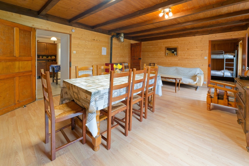 Apartamento 'Gite La Ferme' Con Vistas A La Montaña, Balcón Y Wi-fi - Talloires