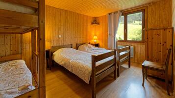 2 soveværelser, strygejern/strygebræt, gratis Wi-Fi