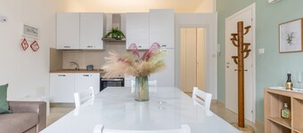 Appartement 'Biscari' met balkon, wifi en airconditioning