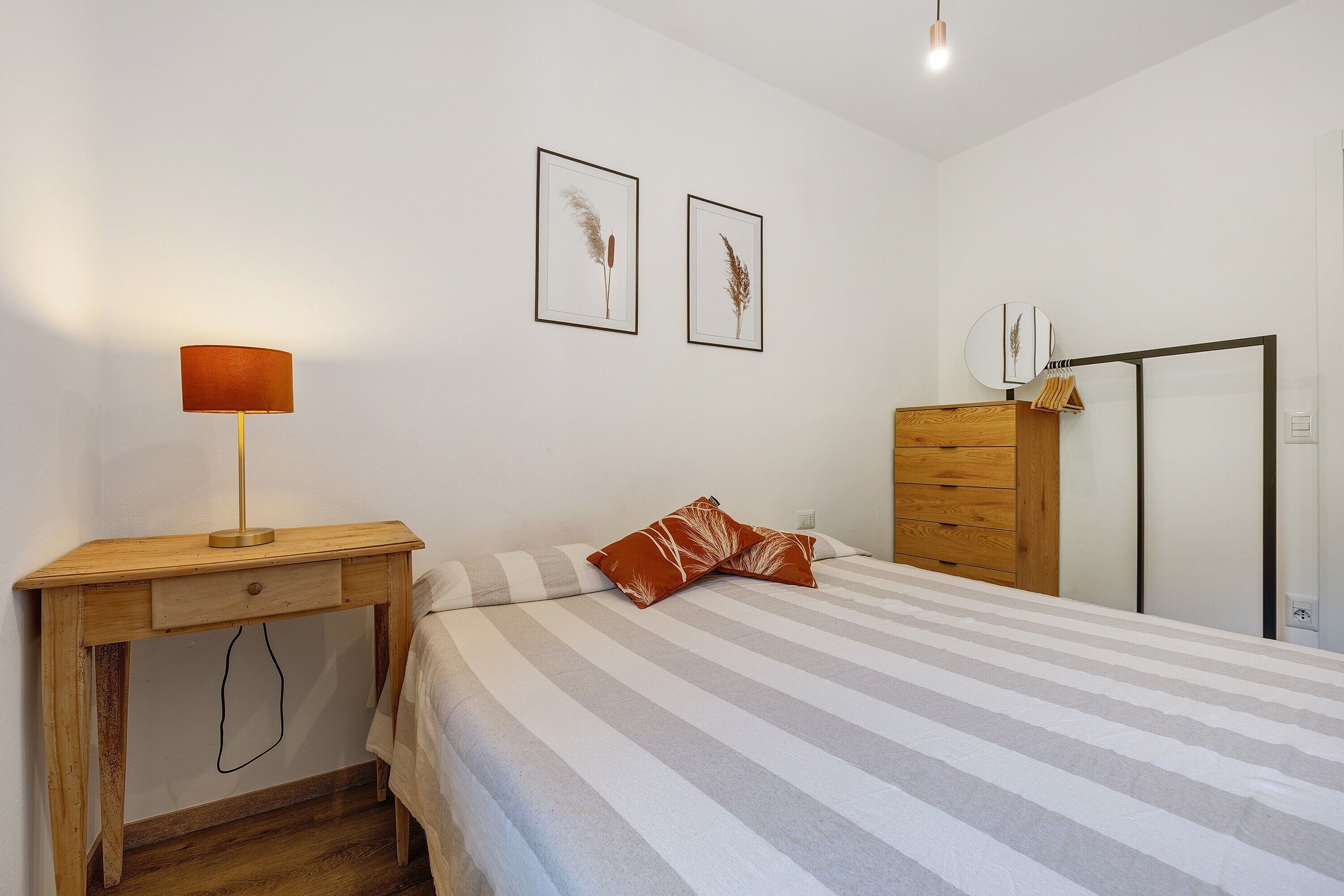 2 chambres, Wi-Fi gratuit, draps fournis