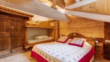 1 chambre, fer et planche Ă repasser, Wi-Fi gratuit, draps fournis