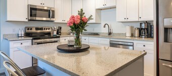 Cozy Contemporary River's Edge Retreat