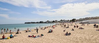 Charme du Pouliguen by Interhome