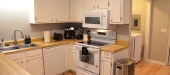 2-bedroom apartment in charming Daleville with WiFi, AC. Enjoy your stay