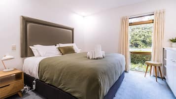 4 chambres, bureau, fer et planche Ă repasser, Wi-Fi gratuit