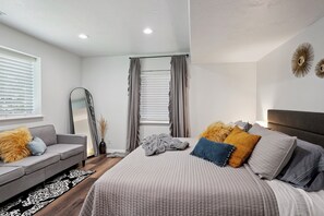 2 bedrooms, free WiFi, bed sheets