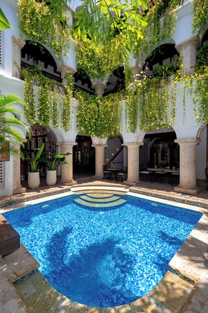 Outdoor pool - Hotel Boutique Patio Corao By GEH Suites (Cartagena)