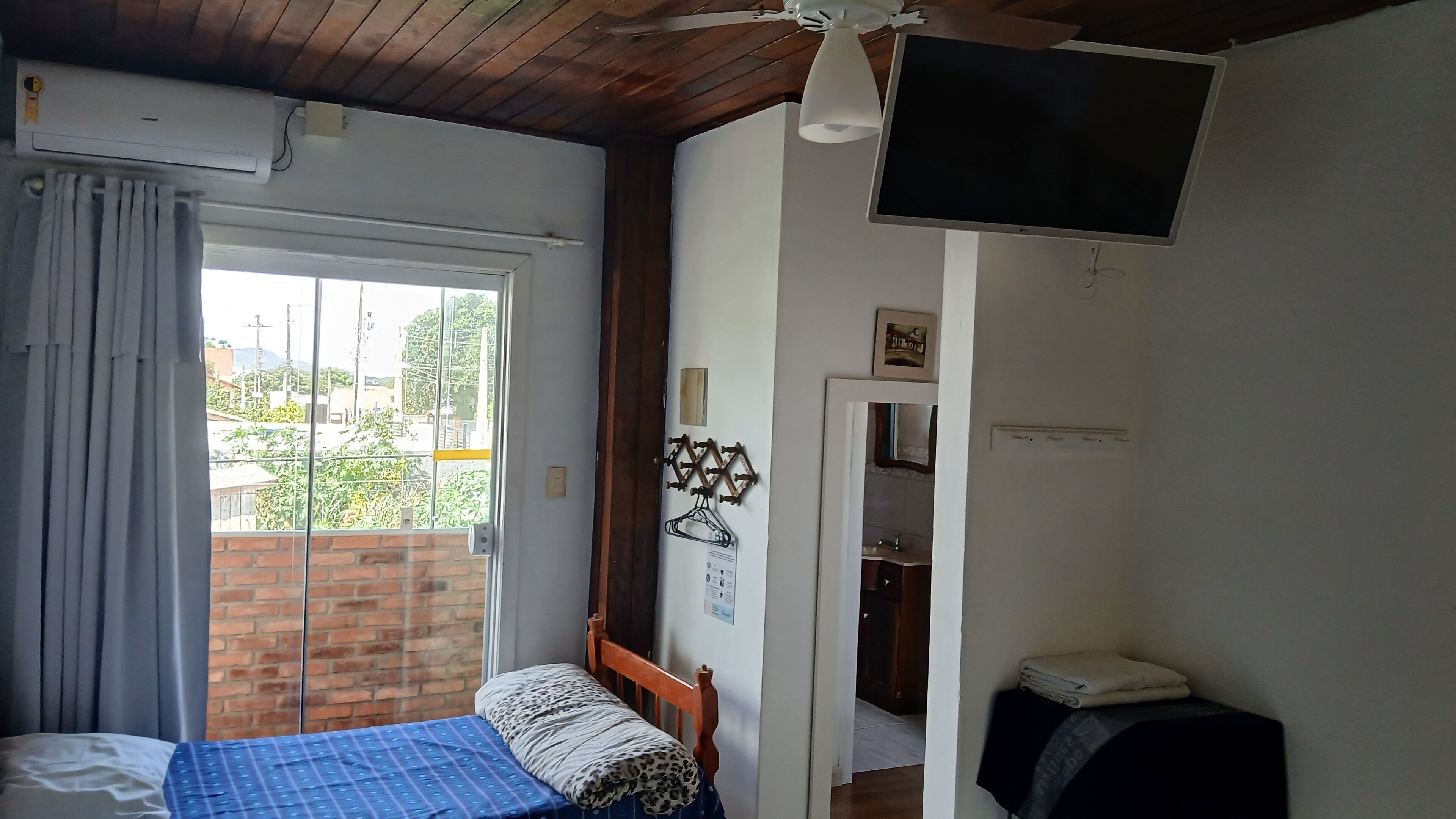 Phòng 3 Economy | Truy cập Internet không dây miễn phí 