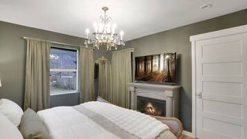 2 bedrooms, iron/ironing board, travel crib, WiFi