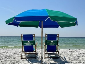 Beach - 3BR Villa  in Sandpiper Cove with private beach access and multiple amenities. (Destin)
