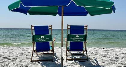 3BR Villa in Sandpiper Cove with private beach access and multiple amenities.