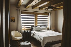 4 chambres, fer et planche à repasser, lit parapluie, Wi-Fi gratuit