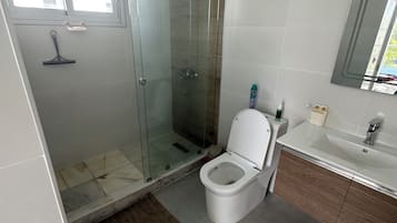 Towels, toilet paper