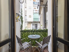Outdoor dining - Chinatown Loft by Interhome (Milan)