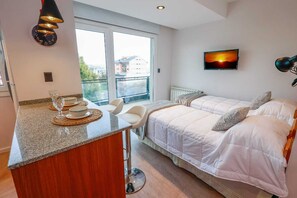 1 Schlafzimmer, Zimmersafe, kostenloses WLAN, Bettwäsche