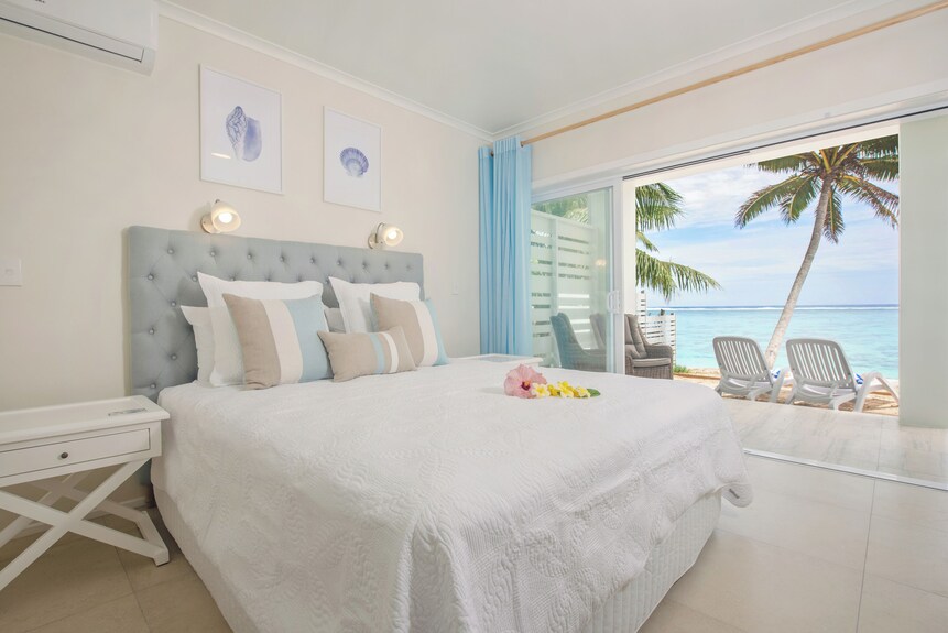 Perfectly Located 2-bedroom Beachfront Condo On Quiet Swimming/snorkelling Beach - Rarotonga