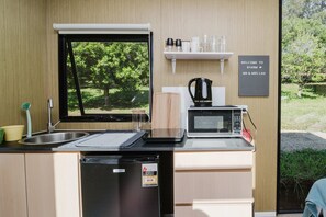 Fridge, microwave, stovetop, toaster