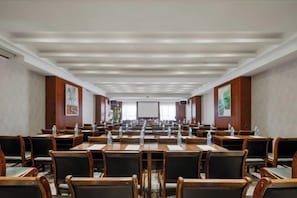 Meeting facility - Earl Hotel (Longfeng Xintiandi) (Hulunbuir)